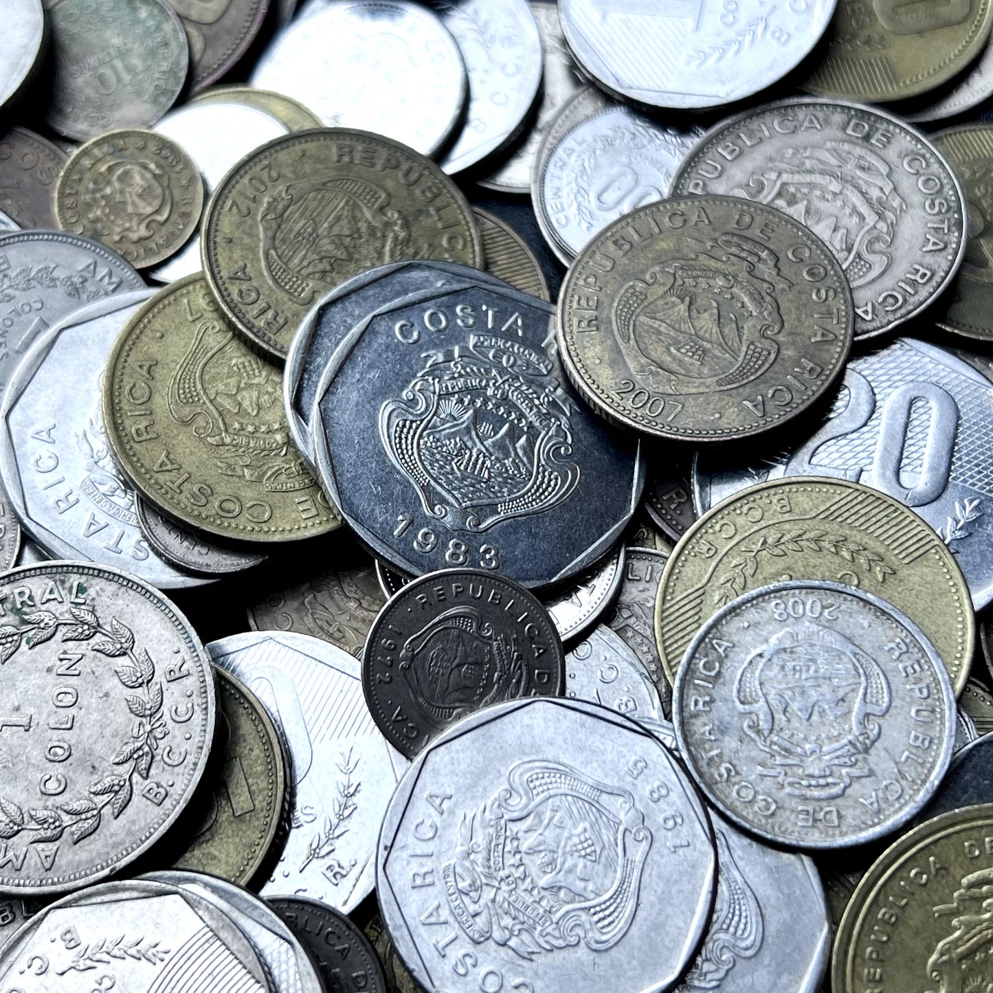 Bulk Lot of Costa Rican Coins
