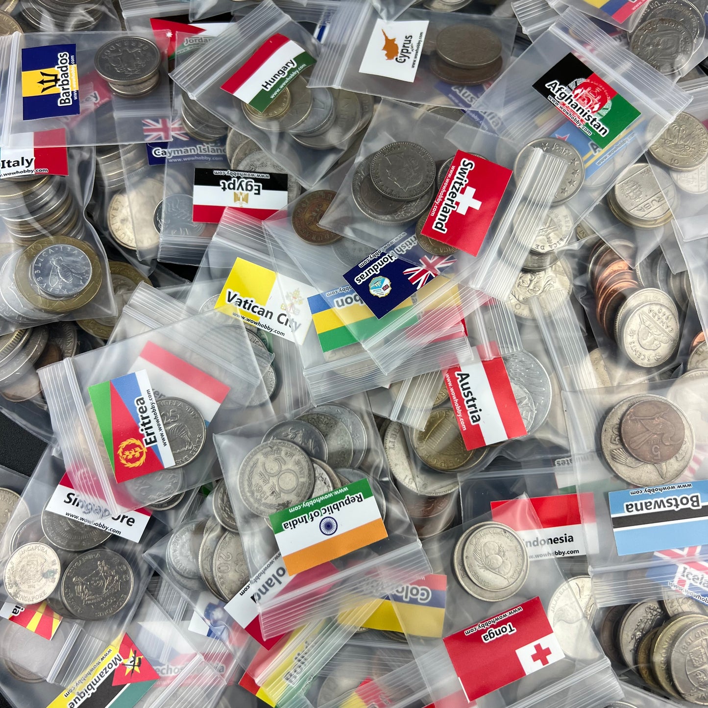 500-1500 Different World Coins – Organized by Country (No Repeats)