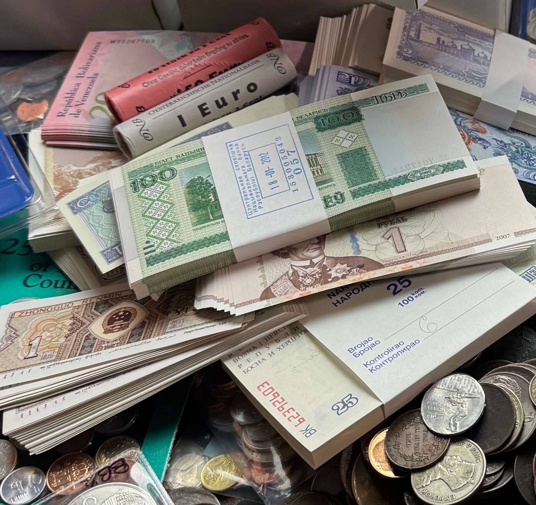 World Banknotes